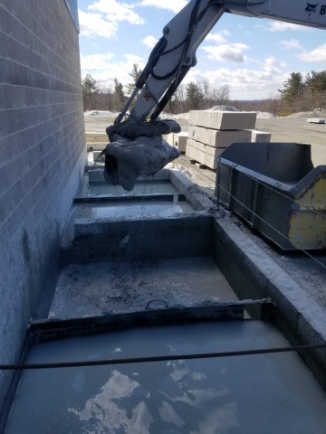 Settling tank being dug